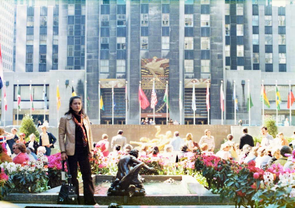 New-York-negli-anni-70-Io-al-Rockefeller-Center